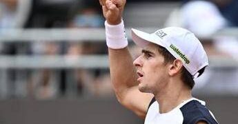 Arnaldi-Tsitsipas: orario, precedenti e dove vederla in tv