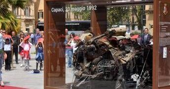 Capaci, 34 anni fa la strage: studenti, avvocati e magistrati insieme per non dimenticare