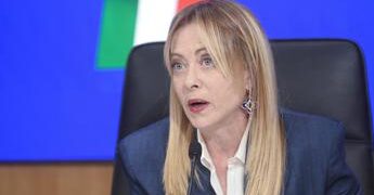 Caro carburanti, oggi il Consiglio dei ministri: sul tavolo una misura ponte