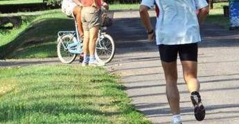 Chi corre troppo è più a rischio? Lo studio su runner e cancro al colon