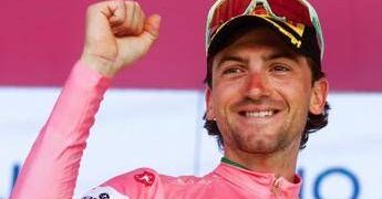 Giro d’Italia, Narvaez vince la quarta tappa. Ciccone nuova maglia rosa