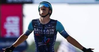 Giro d’Italia, Segaert vince dodicesima tappa: Eulalio resta maglia rosa