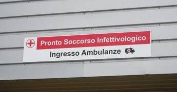 Hantavirus, l’alert Uk e i sanitari nel B&B: così è stato trovato il turista inglese a Milano