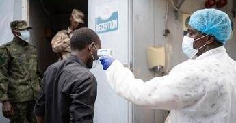 Il paziente zero, i primi test e i centinaia di casi sospetti: così è esplosa l’epidemia di Ebola