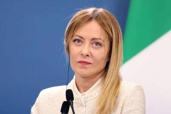 Italia, Francia, Regno Unito e Germania aprono a revoca sanzioni se Iran rispetta impegni su nucleare