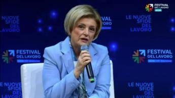 Lavoro, Calderone: “Salario giusto senza limiti a contrattazione”