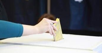 Legge elettorale, sprint del centrodestra: “Ok entro giugno”. Muro opposizioni