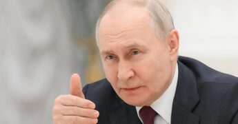 Minaccia dalla Russia, il generale Tricarico: “Difficile credere a Italia come target militare di Putin”