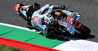MotoGp, Fernandez vince gara Sprint davanti Martin. Solo quarto Bezzecchi