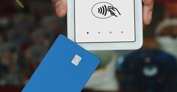 Pagamenti, SumUp in partnership con Bancomat per accettare tutte le carte di debito