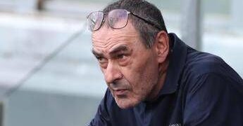 Roma-Lazio, Sarri sarà in panchina per il derby