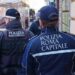 Roma, due donne ferite nel trambusto dopo maxi rissa a Fontana di Trevi: ipotesi lite tra gruppi rivali