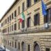 Roma, entra in casa della ex e accoltella un amico