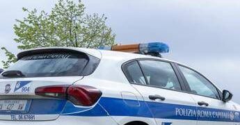 Roma, scontro tra auto e moto: muore 22enne in via Ostiense