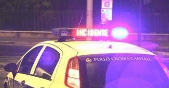 Roma, taxi investe pedone sul lungotevere: morto 50enne