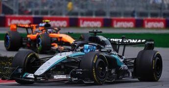 Russell vince la gara Sprint in Canada davanti a Norris e Antonelli. Scintille tra piloti Mercedes