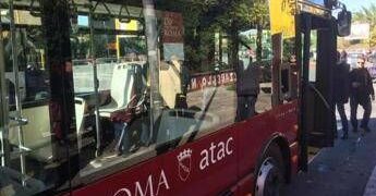 Sciopero generale oggi, da Milano a Roma: treni e trasporto locale, chi si ferma e fasce garanzia