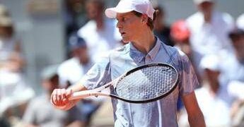 Sinner, lite con Vagnozzi al Roland Garros: “Mi lasci solo?”