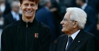 Sinner re di Roma, trionfo davanti a Mattarella. I big della politica esultano