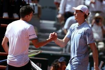 “Sinner un grande, io fortunato”: Cerundolo e l’impresa contro Jannik al Roland Garros