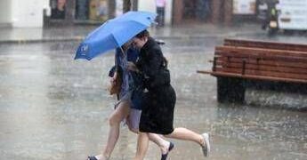 Tornano i temporali, dopo il caldo record ecco il maltempo: le previsioni meteo
