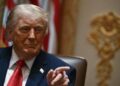 Trump annuncia: “Guerra economica all’Iran”. E minaccia sanzioni contro chi aiuta Teheran