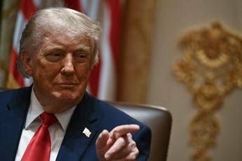 Trump annuncia: “Guerra economica all’Iran”. E minaccia sanzioni contro chi aiuta Teheran