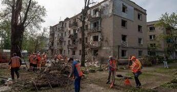 Ucraina-Russia, Ft: “Ue valuta Draghi o Merkel come mediatori con Putin”