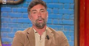 Vittorio Brumotti a ‘Ciao Maschio’: “Maradona mi disse che la droga lo aveva rovinato”