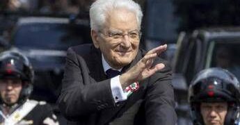 2 giugno, Mattarella: “Da Presidente vedo nel Paese applicati principi della Repubblica”