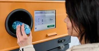Ambiente, deposito cauzionale per garantire riciclo imballaggi monouso per bevande