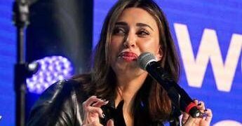 Belen Rodriguez indagata, omissione di soccorso per doppio incidente stradale