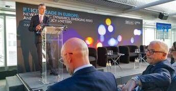 Bird (Kpmg): “Cresce illecito Ue, +20% sigarette contraffatte”