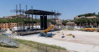 Circo Massimo, la protesta dei residenti: “Troppi concerti, area a rischio tra tir e vibrazioni”