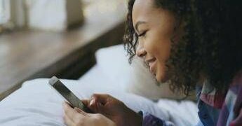 Comscore: utenti online in assestamento ad aprile (ma +10% sul 2025). Bene News Mediaset