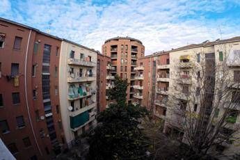 Edilizia, stop della Consulta alla Sardegna: un punto a favore di Palazzo Chigi nel braccio di ferro con la Regione