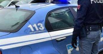 Esalta il martirio e l’auto sulla folla a Modena, fermato 21enne. Piantedosi: “Prova efficacia misure antiterrorismo”