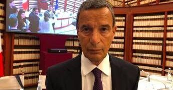 Farmaceutica, Innocenti (Chiesi): “Recepire la Pas 2090 anche in Italia”