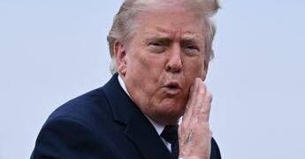Iran-Usa, Trump: “Voglio incontrare Khamenei, andremo d’accordo”