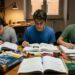 Maturità, tre studenti su 4 studiano con la musica: oltre Venditti in playlist Brancale, Samurai Jay