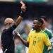 Messico-Sudafrica, piovono rossi: tre espulsi, caos ai Mondiali