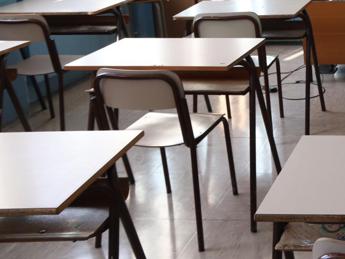 Modena, pistola usata da studente contro prof aveva tappo rosso: “Scherzo per farsi restituire sigarette”