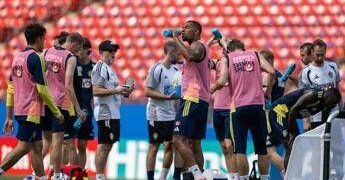 Mondiali 2026, una partita su quattro a rischio meteo. Il medico: “Il caldo vero avversario per i calciatori”