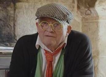 Morto David Hockney, il maestro dell’arte contemporanea aveva 88 anni