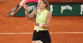 Non poteva pagare l’hotel, oggi può vincere il Roland Garros: chi è Chwalinska, finalista a sorpresa