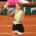 Non poteva pagare l’hotel, oggi può vincere il Roland Garros: chi è Chwalinska, finalista a sorpresa