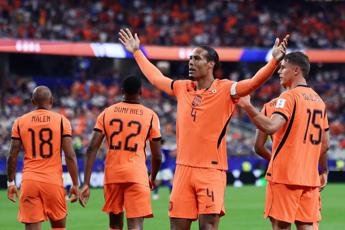 Olanda-Giappone, gol e proteste: cos’è successo ai Mondiali