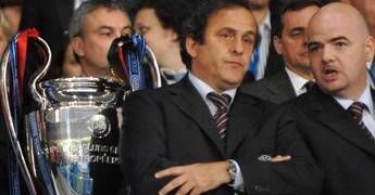 Platini denuncia presidente Fifa Infantino per calunnia e traffico di influenze: cos’è successo