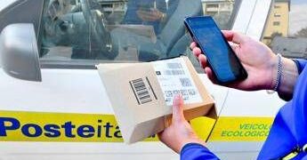 Poste Italiane, logistica da record nei primi 3 mesi: consegnati 89 mln pacchi (+14,6%)