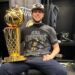 Riccardo Fois campione Nba con i Knicks: “Un successo storico, ora sogno il Mondiale con l’Italia”
